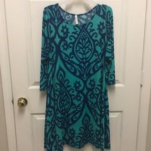 3/4 length sleeved swing dress